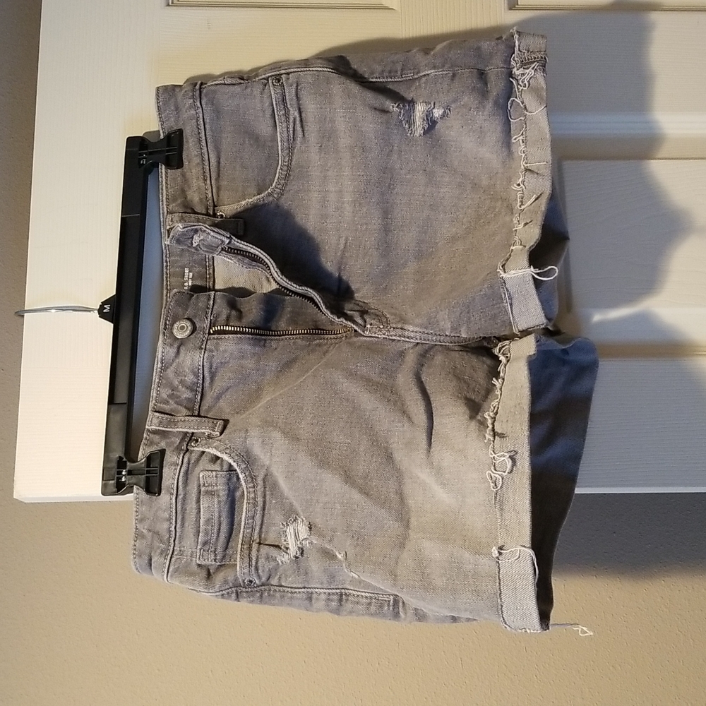 Old Navy womens gray denim shorts